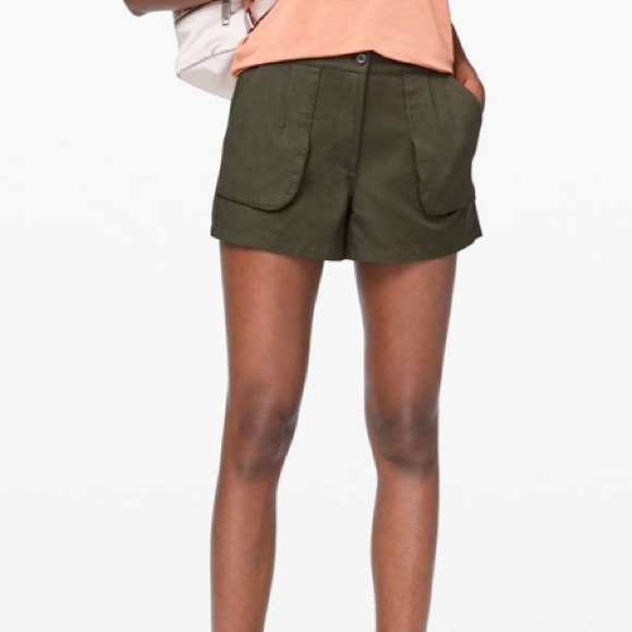 Lululemon This Instant Short - Picture 7 of 8